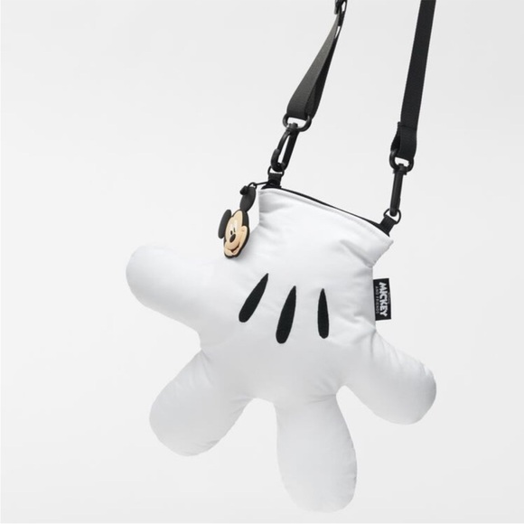 Zara Handbags - NWT Zara X Disney Mickey Mouse Glove Purse Crossbody Bag